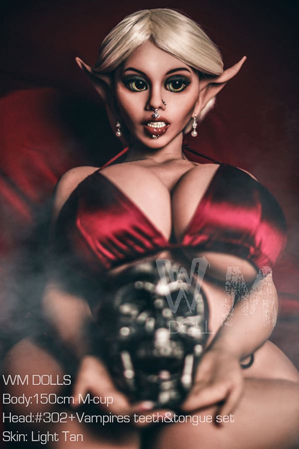 Секс-лялька Anaire фото 11 - SexDolls.com.ua Пишнотіла секс лялька ельф Anaire у ланцюгах у купальнику