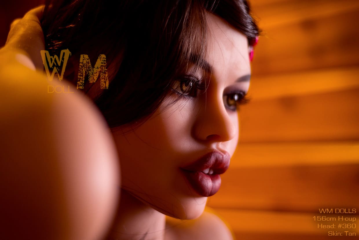 Секс-лялька Polina фото 5 - SexDolls.com.ua Секс лялька Polina з великими губами фото обличчя