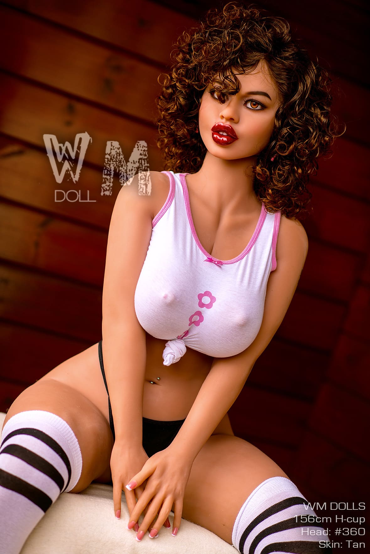 Секс-лялька Tanya фото 23 - SexDolls.com.ua Секс лялька Tanya позує