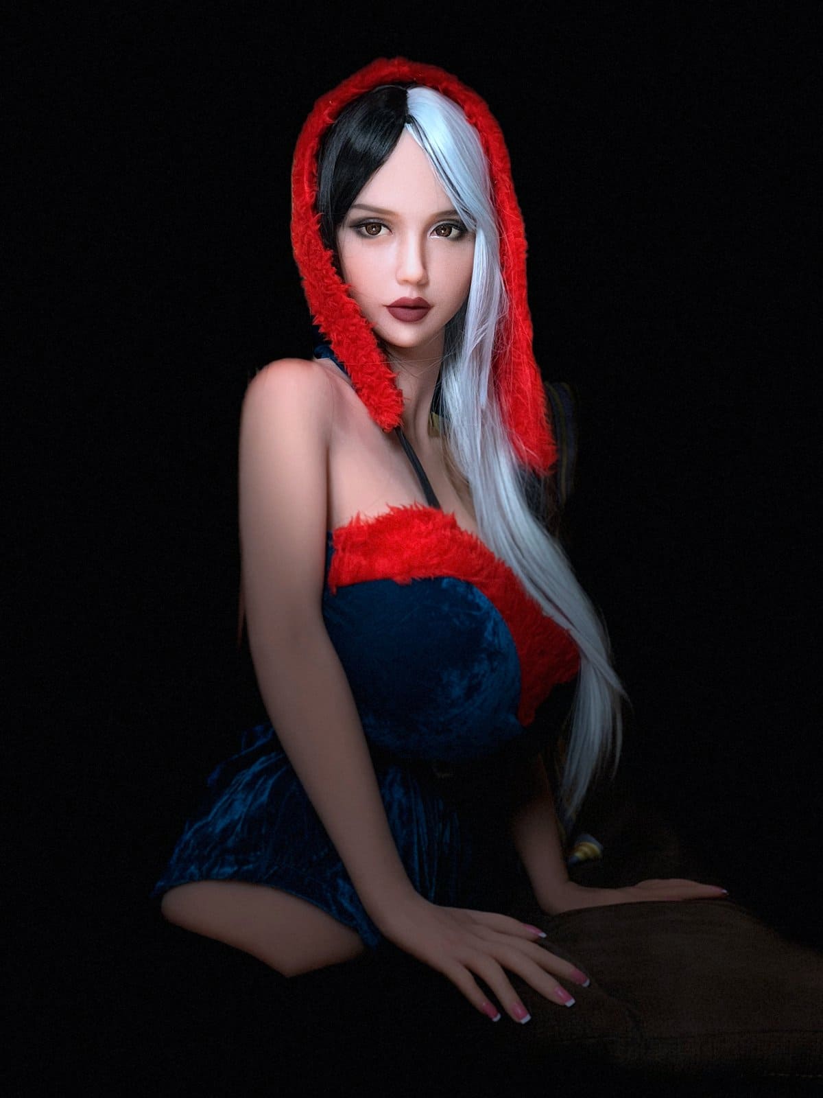 Жіночий торс WM фото 44 - SexDolls.com.ua Жіночий торс WM 44 з великими цицьками та чорно білим волоссям