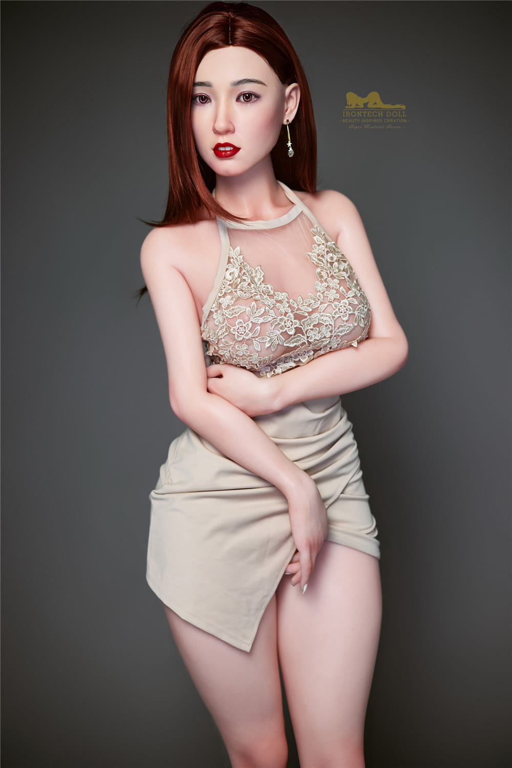 Секс-лялька Willow фото 35 - SexDolls.com.ua Реалістична секс лялька Willow стоїть