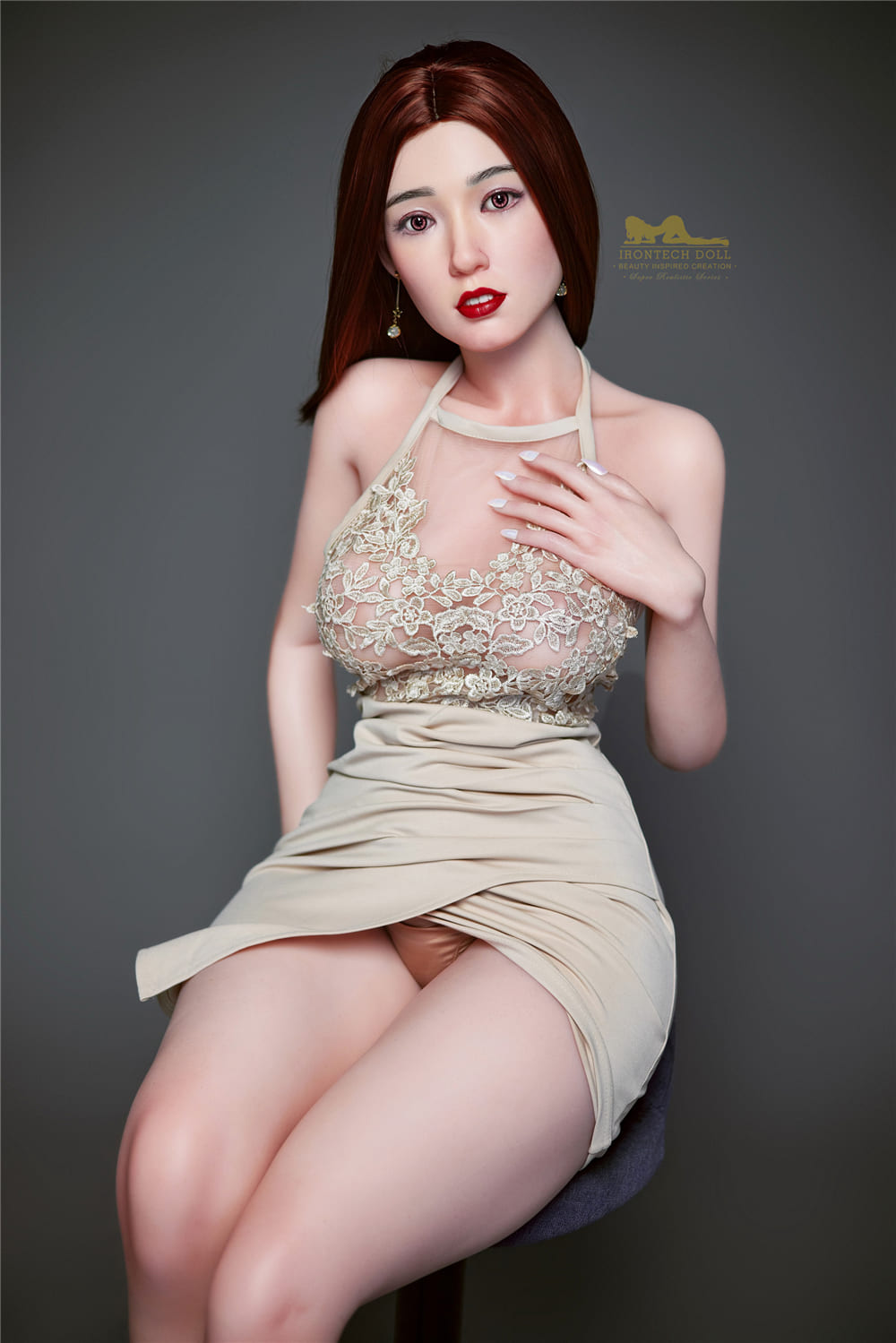 Секс-лялька Willow фото 37 - SexDolls.com.ua Реалістичний секс лялька Willow в сукні
