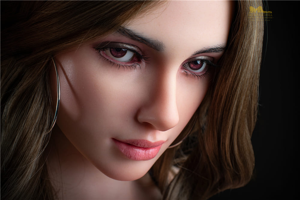 Секс-лялька Goldy фото 3 - SexDolls.com.ua Секс лялька Goldy обличчя поблизу