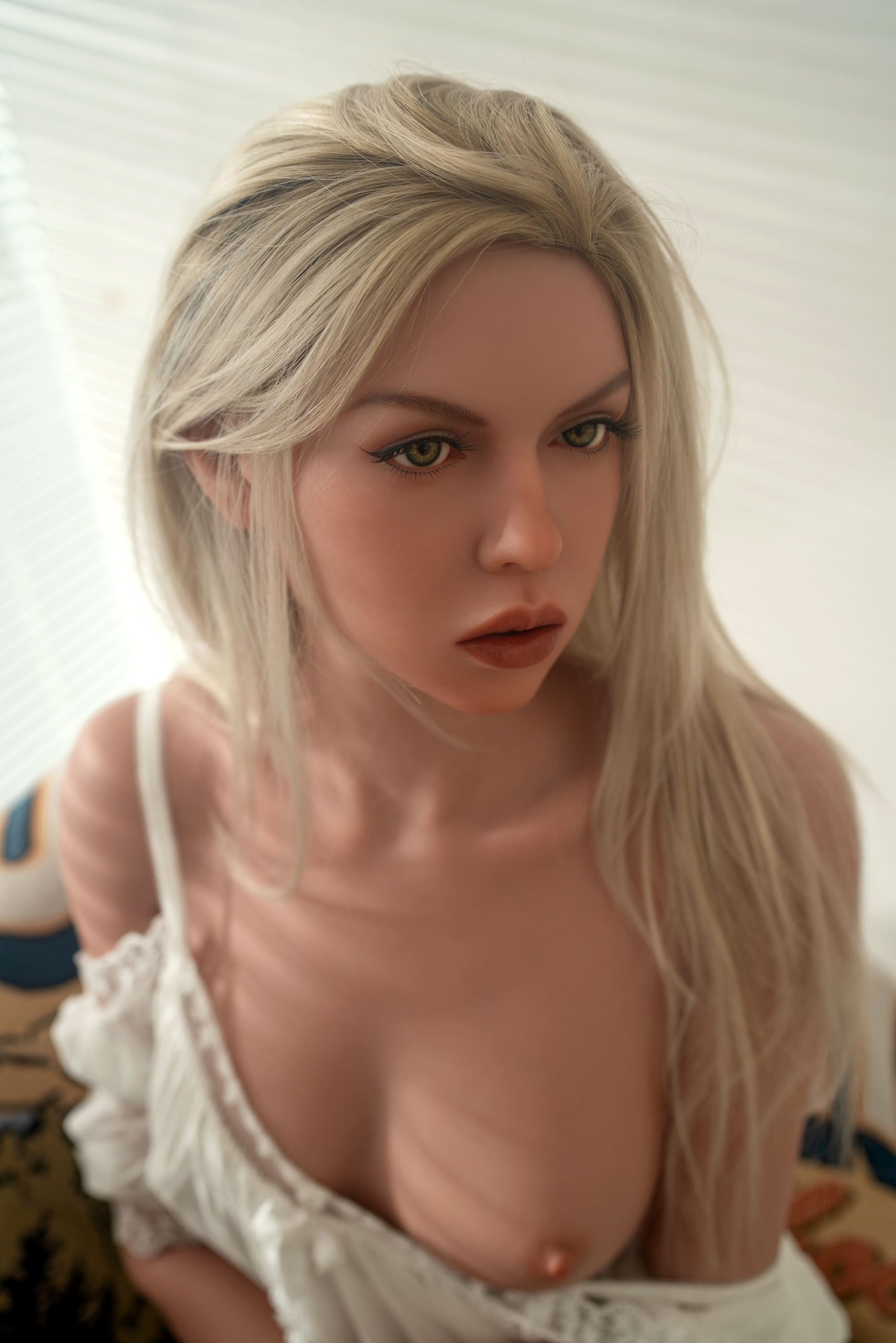 Секс-лялька Halla фото 12 - SexDolls.com.ua Секс лялька Halla з пишними губами