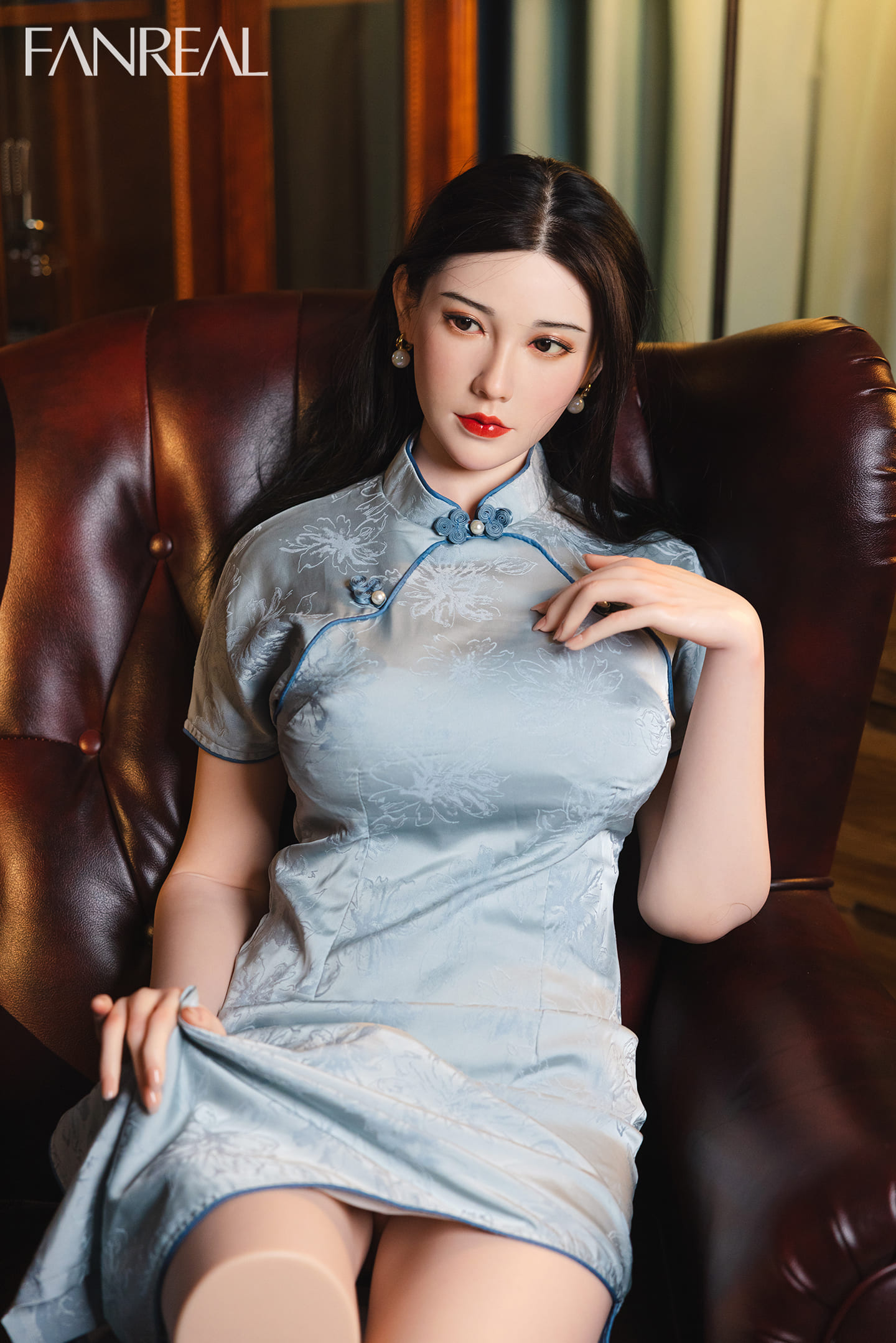 Торс секс-ляльки Vivi фото 03 - SexDolls.com.ua Торс секс ляльки Vivi з червоними губами