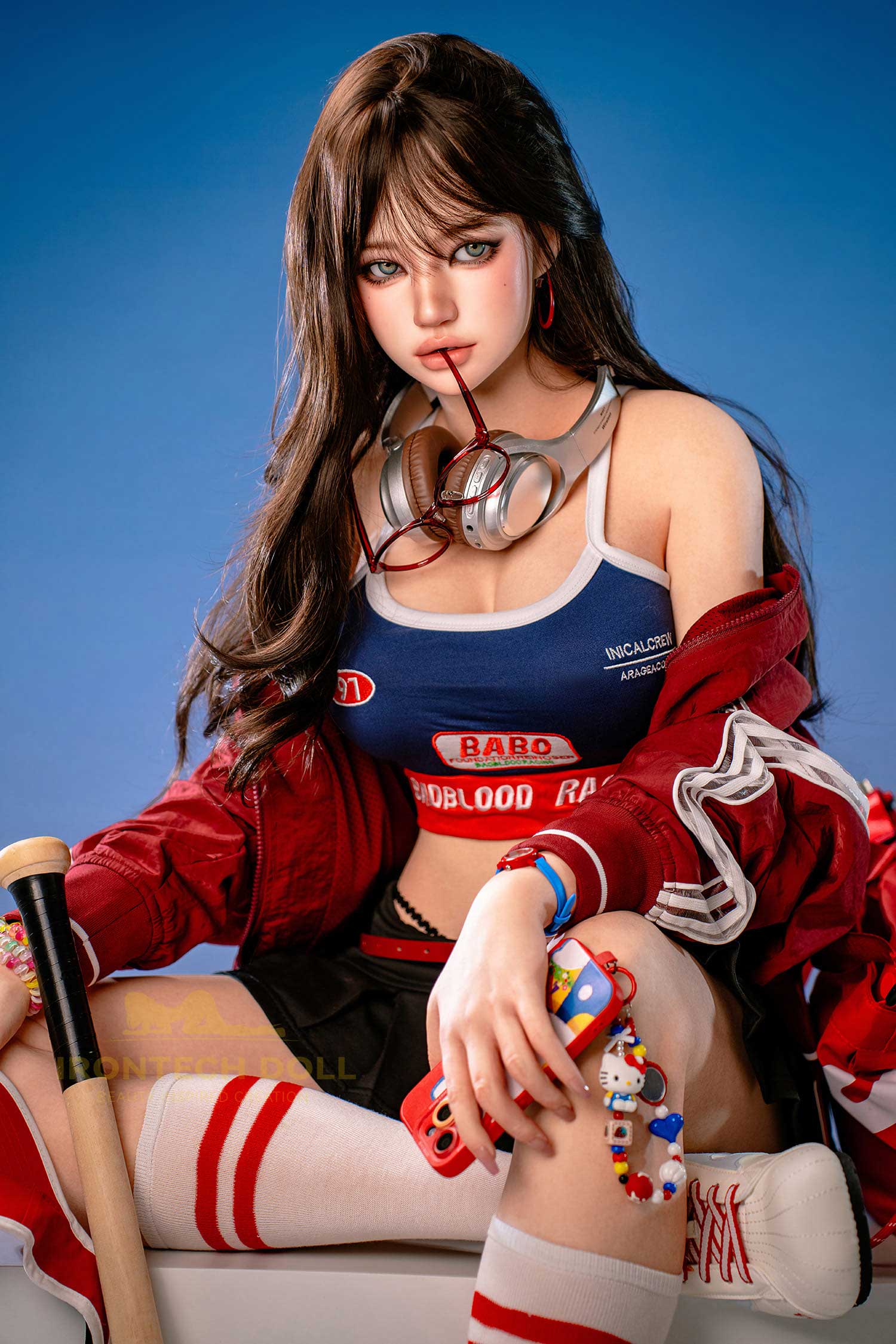 Секс-лялька Effie фото 26 - SexDolls.com.ua Секс лялька Effie в навушниках